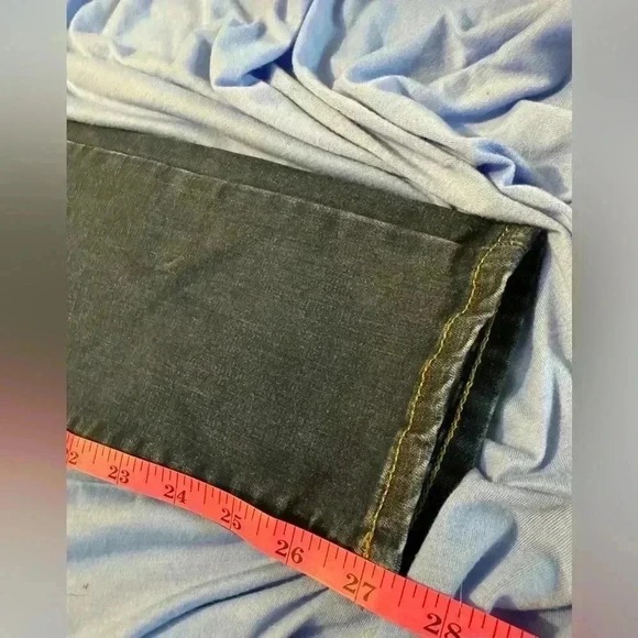 GAP 502 True Skinny Jeans Women's Size 32R Blue Denim Medium Wash EUC Boots Slim - Picture 10 of 10